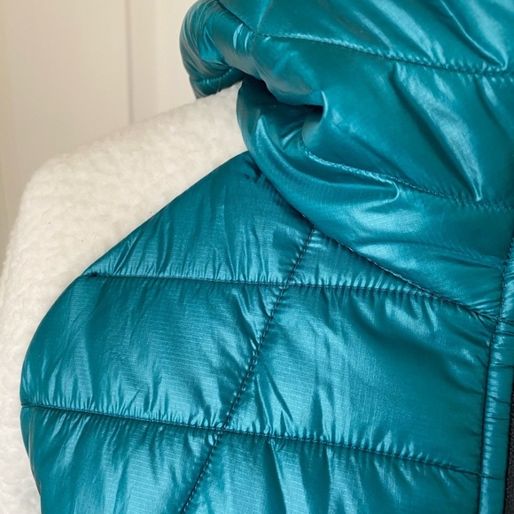 Mountain Hardware Altius Hybrid Hoody Jacket - Picture 11 of 11